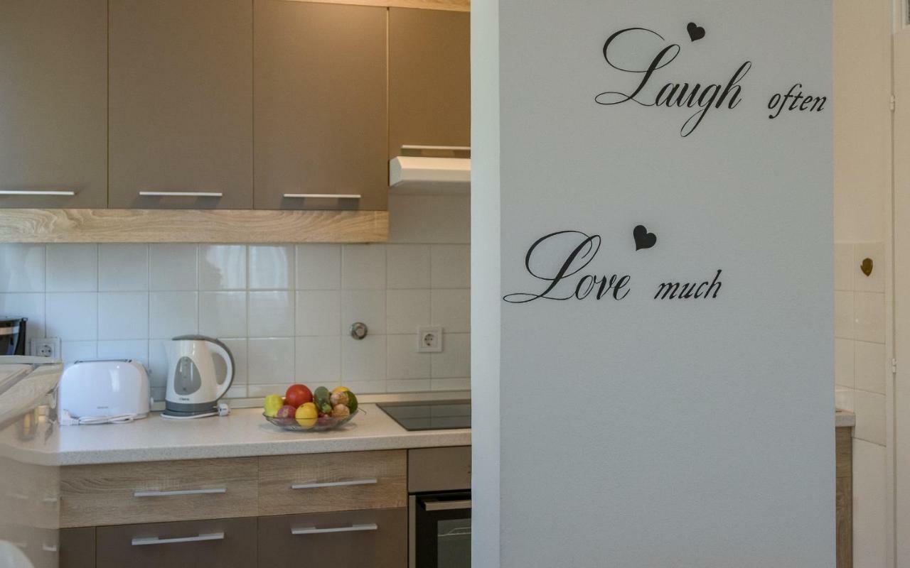 Apartment Maestral Πούλα Εξωτερικό φωτογραφία