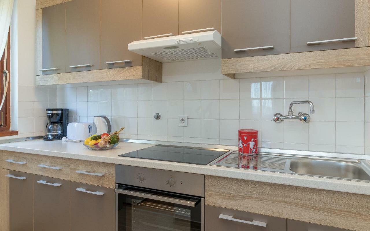 Apartment Maestral Πούλα Εξωτερικό φωτογραφία